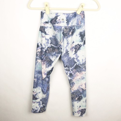 Flywheel Womens Capri Athletic Leggings Size Small Tie Dye Pastel Purple Blue - Picture 2 of 5