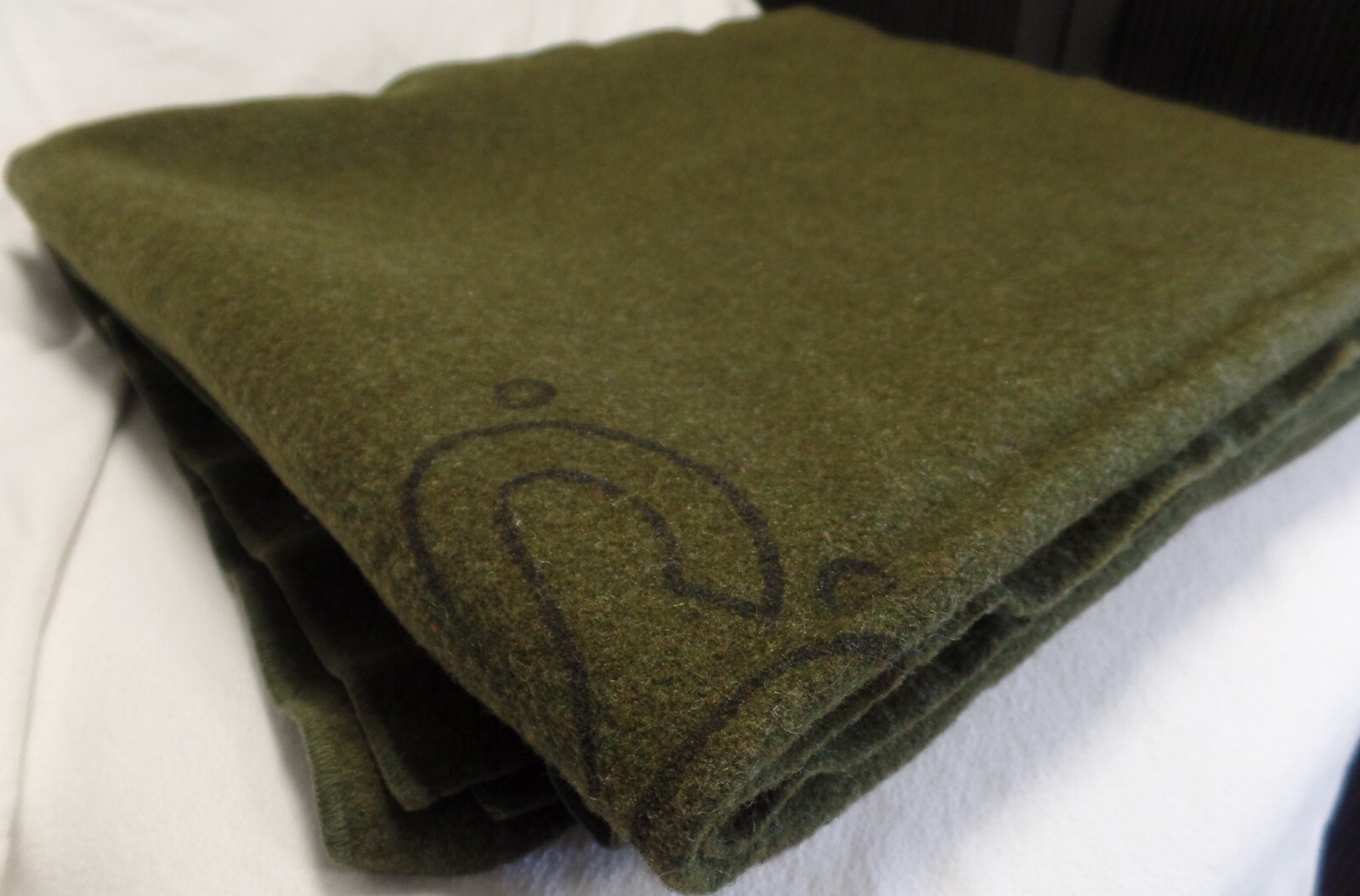 VINTAGE VIETNAM ERA MILITARY ISSUE 100 WOOL DRAB GREEN US LOGO 66"x84
