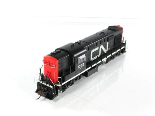 HO Scale **CANADIAN NATIONAL** MLW RSC-14 #1742 - Rapido Trains 32050, DCC Ready - Picture 4 of 11