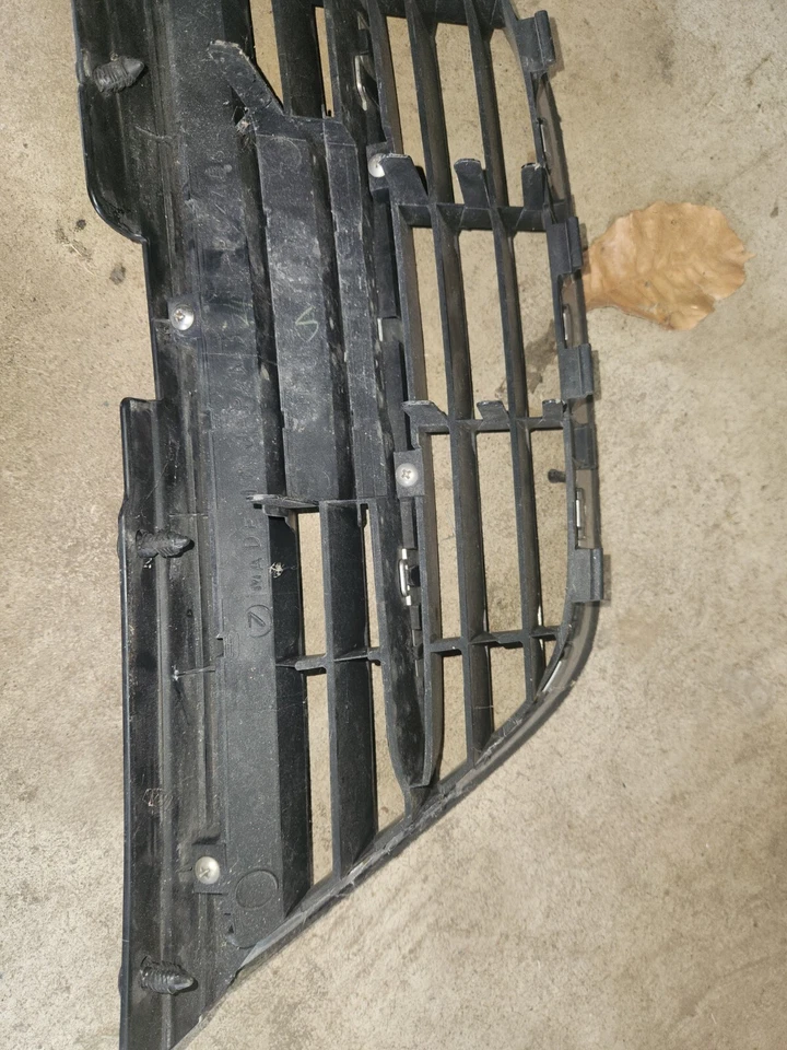 05 saab 9-2x vagón OEM parrilla central delantera Foto 3 de 4