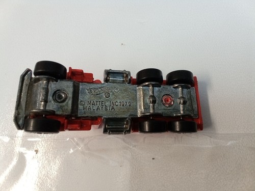1979 Hot Wheels PETERBILT DUMP TRUCK CATERPILLAR FORK LIFT - Picture 13 of 15
