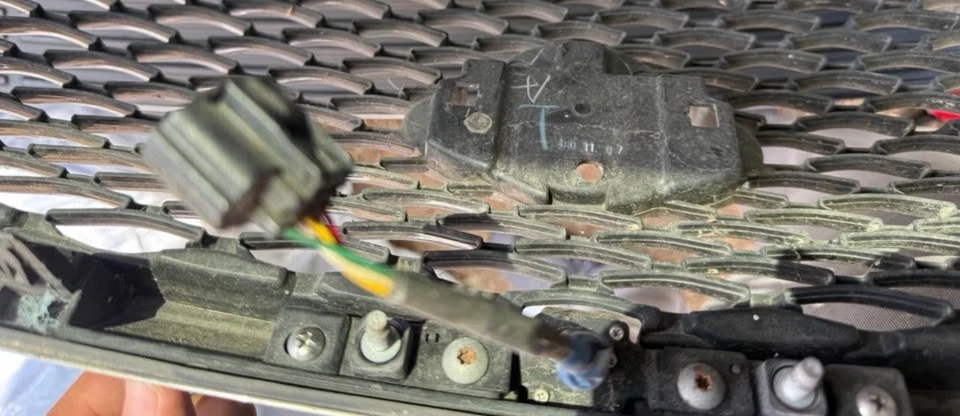 2014-2024 Infinti Q50 Front Grill Camera OEM - Image 2 of 2