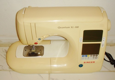 #ad SINGER Quantum XL 100 Sewing Machine Japan no pedal WORKS $195.65