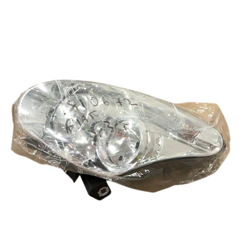 Phare avant gauche cassé ? Remplacer l'optique FIAT Doblo 2 OPEL Combo D 51810672