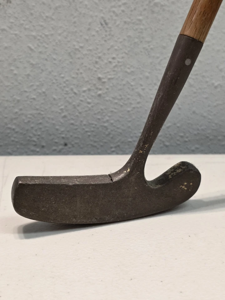 Vintage Power Bilt 45HB Bronze Putter With Wood Shaft - Image 3 of 4
