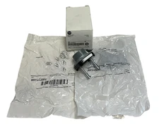 ALLEN BRADLEY 800T-A208WD1 /T 30mm PUSH BUTTON FLUSH HEAD BLACK 1NO OEM NSMP