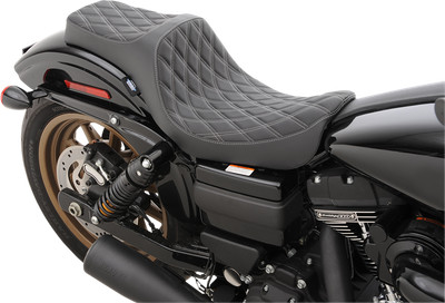 Drag Specialties Predator III Seat Double Diamond Silver Stitching 0803-0603