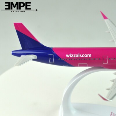 Wizz Air Airbus A321 Model Aircraft Plane Scale 1:200 - NEW