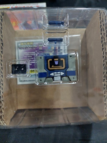 WST Soundwave GTF05 figure World's Smallest Transformers Series 1 - Picture 7 of 12