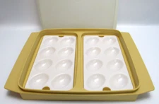 Harv. Gold TUPPERWARE Deviled Egg Taker Keeper Carrier Container w Trays #723-4