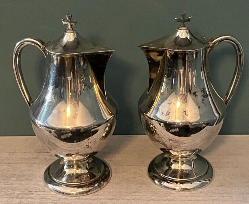 VINTAGE SET OF SILVER METAL CATHOLIC CHURCH ALTAR WATER & WINE CRUETS W