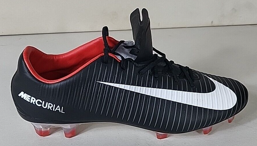 Nike Mercurial Vapor XI ACC FG Soccer Black/ Red Size 7