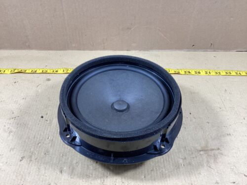 2016 - 2020 AUDI A3 FRONT LEFT DRIVER SIDE DOOR AUDIO SPEAKER - 8V0035415D - OEM