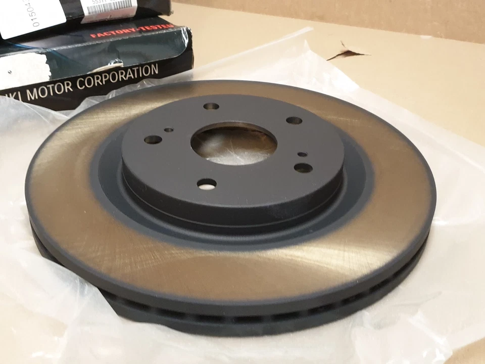 Genuine Suzuki Swift Mk5 Front Brake Disc Set 285mm 1.4 Sport 2017-on 5531168R00 - Image 2 of 4