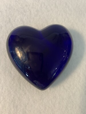 #ad #ad Cobalt Blue Glass Heart Shaped Paperweight Flat on Bottom 3quot;X3quot; $27.21