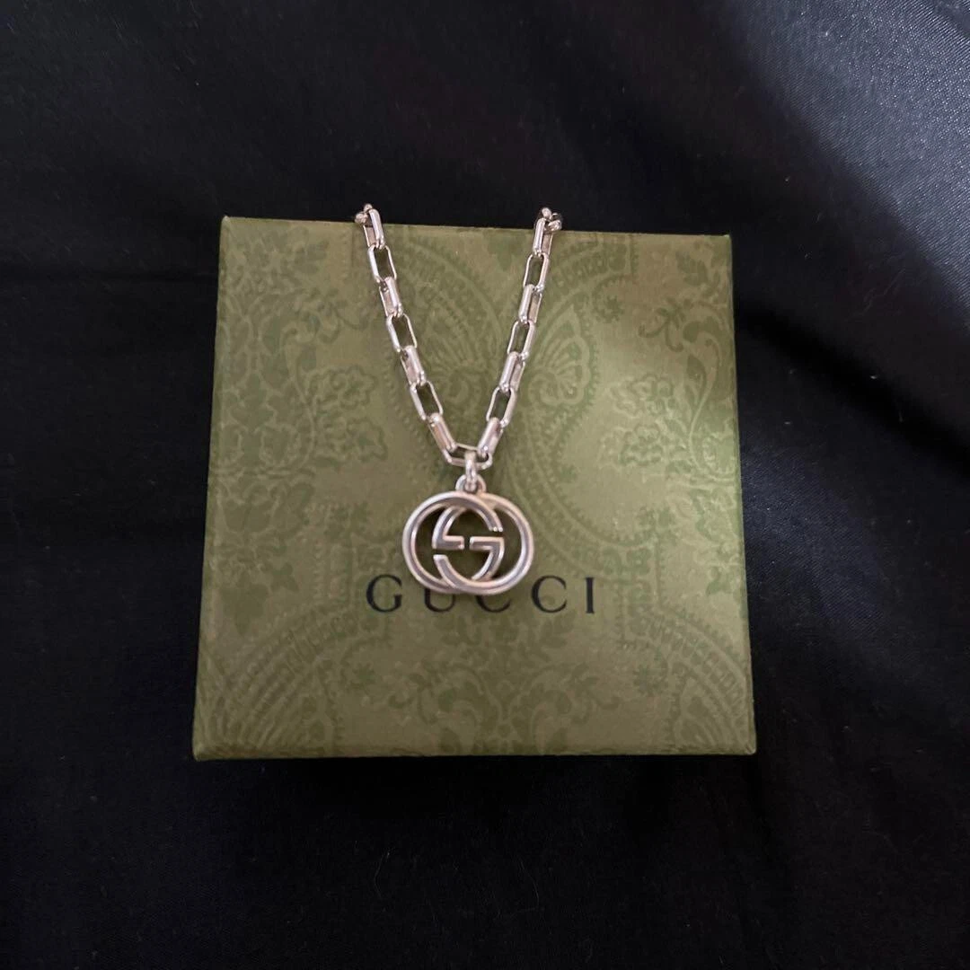 Silver gucci deals necklace womens