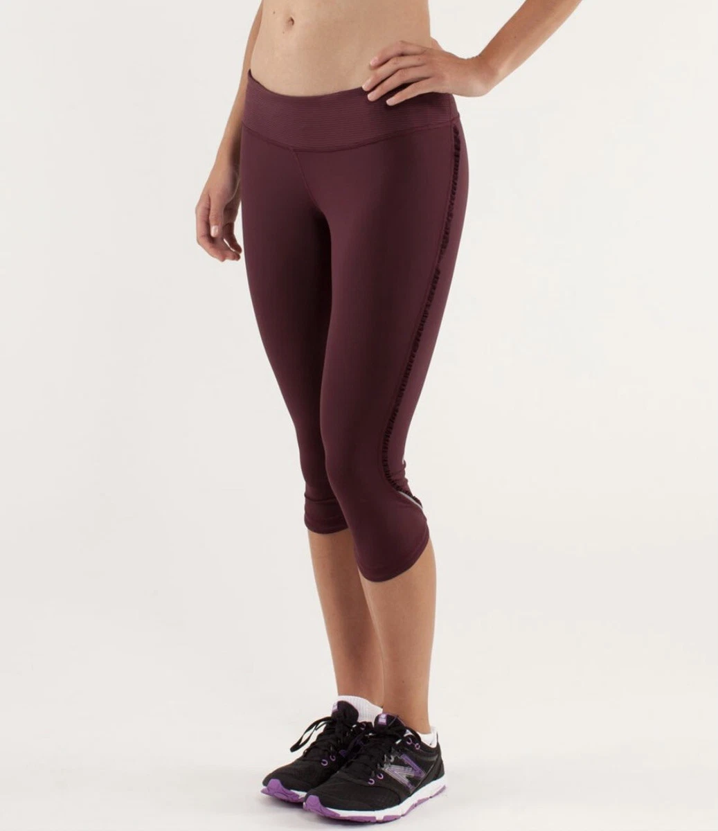 Lululemon Run Fast Free Crop Ruffle Tonka Stripe Maroon Leggings Size 6