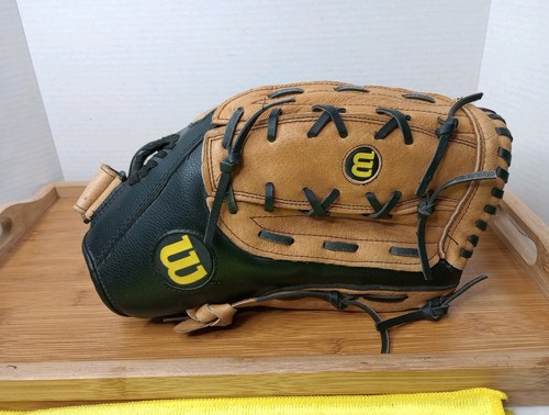 Wilson A360 14” Leather Baseball Softball Glove A0360 ES14 RHT Hand /Throw RHT - Picture 1 of 10