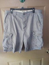 EUC Mens OLD NAVY Broken-In Cargo Shorts Classic Length Gray 36W