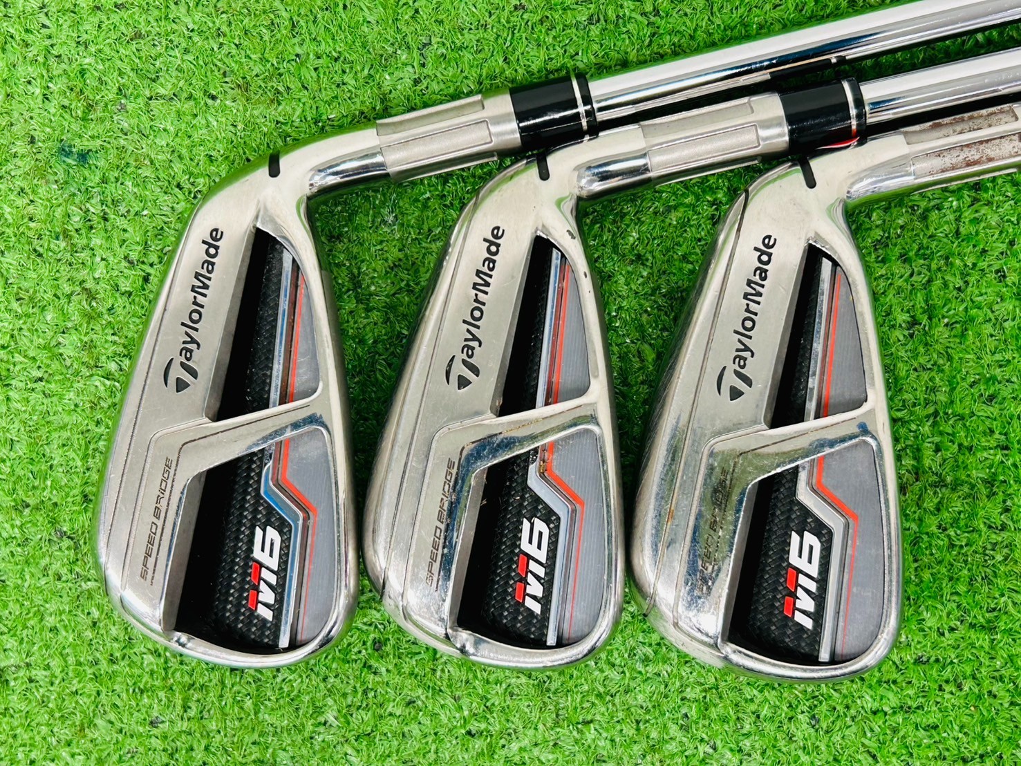 Taylormade M6 Iron Set 5-9+PW RH Reax Steel Japan Spec 85 Stiff Flex G13643