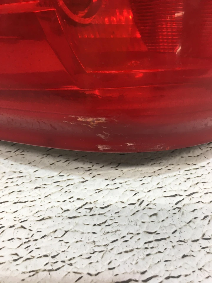 07 08 09 10 11 12 13 14 Chevrolet CHEVY SILVERADO 2500 Conjunto Luz Trasera Izquierda Foto 2 de 4