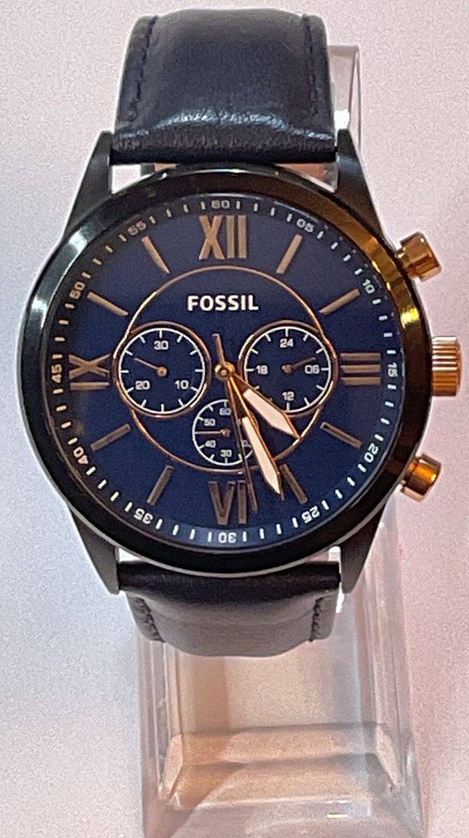 Fossil Men's Flynn Chrono Watch with a black leather Band Blue