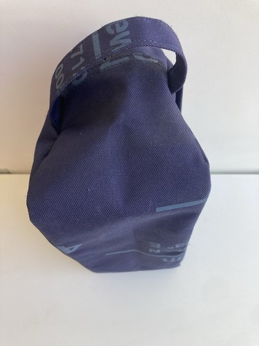 Herschel Supply Co. Chapter Travel Bag Pouch Purse 5L NAVY With Print Pre Owned - Picture 4 of 14