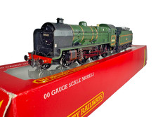 Hornby R2456 Patriot Class 5XP BR 4-6-0 "45543 Home Guard" BR Green Boxed Tested