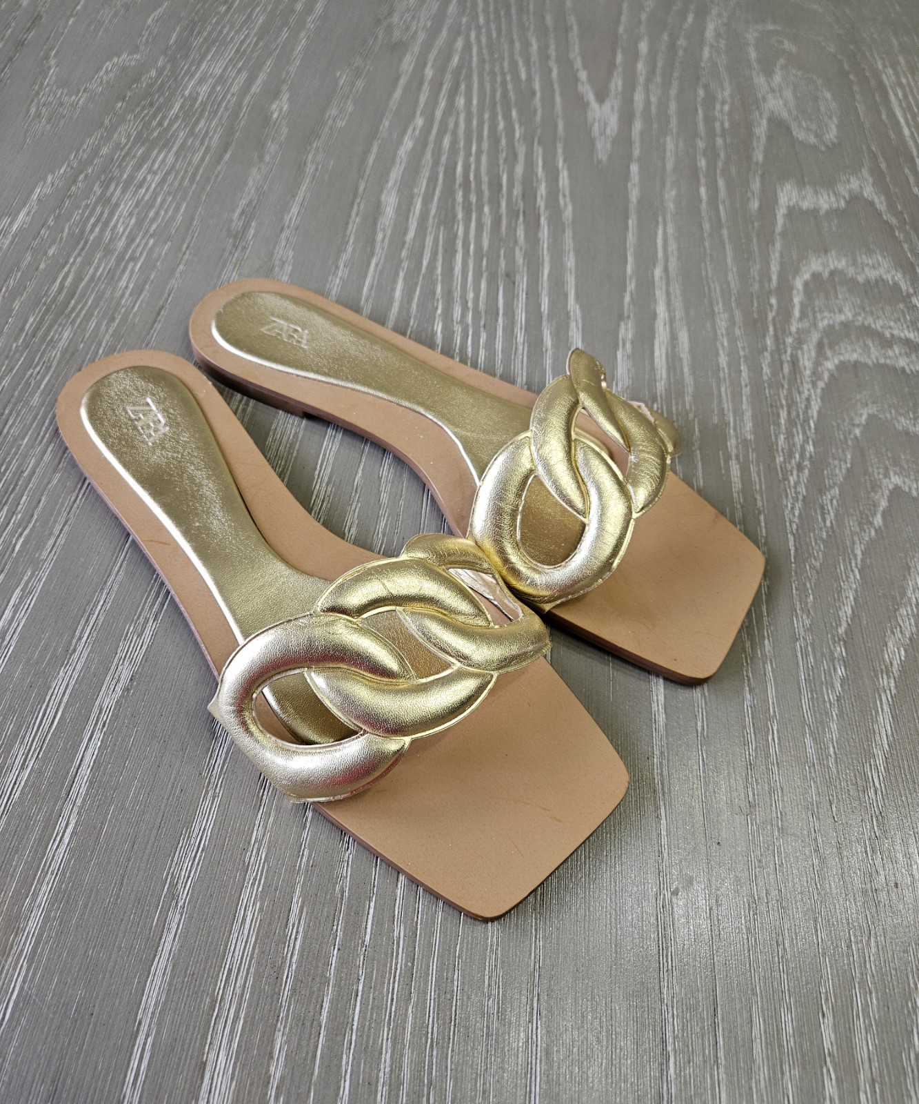 Zara Sandals Womens 8 Brown Leather Chain Strap Flat Padded Square Toe Slide