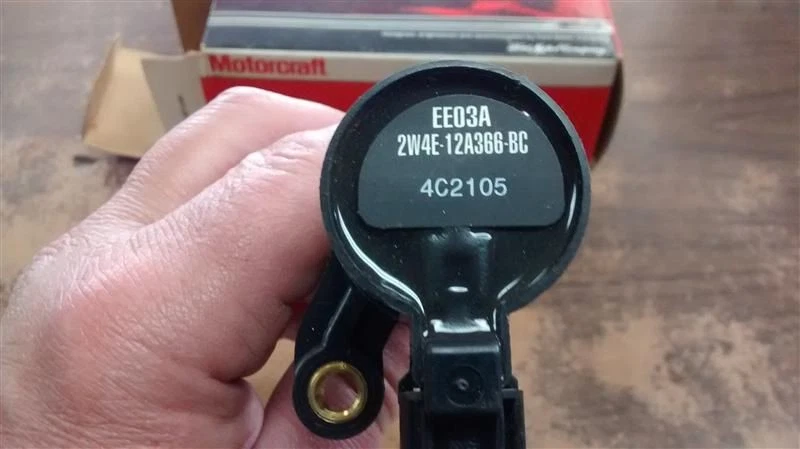 Bobina/encendedor 8 cilindros para 00-06 Lincoln LS 447369 Foto 2 de 3