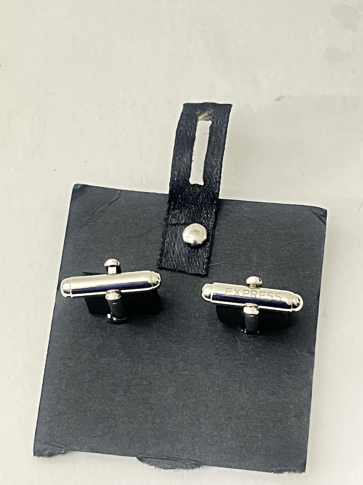 Express  Lion Rectangular  Shape Cufflinks - image 4