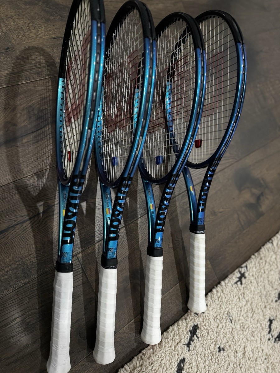 4 (FOUR) Wilson Ultra PRO V4: 16x19 305 Grams - Grip# 3
