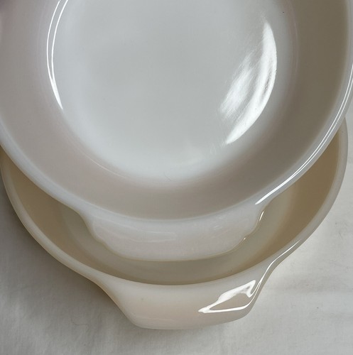 Peach Lustre Anchor Hocking Fire King 2 Casserole Dish 1 1/2 QT - Picture 5 of 8