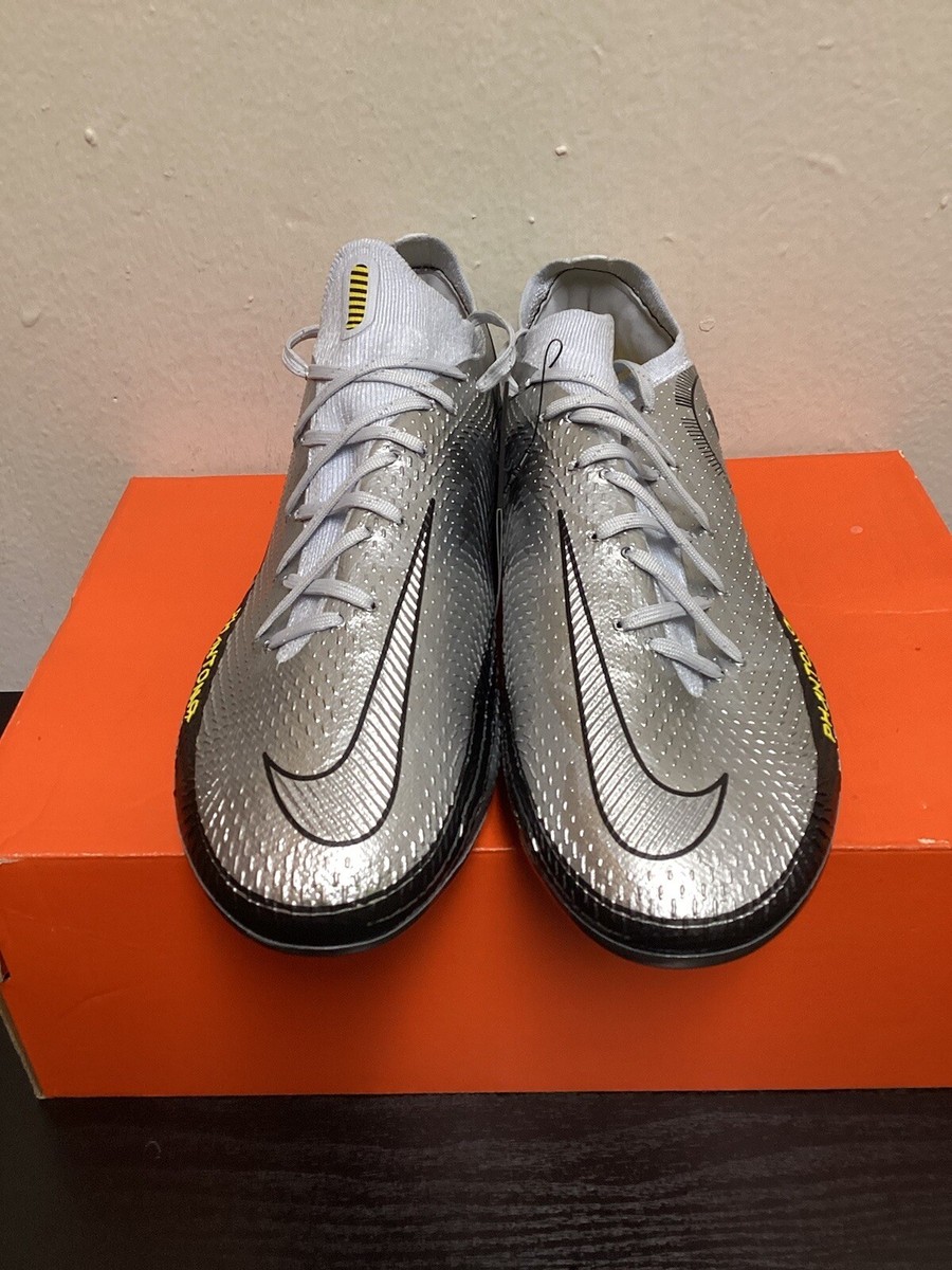 NIKE PHANTOM GT ELITE FG ( SILVER SCORPION) SOCCER CLEATS NIKE PHANTOM GT ELITE FG ( SILVER SCORPION) SOCCER CLEATS