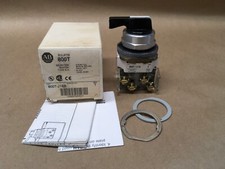 ALLEN BRADLEY 800T-J18B SER. T BLACK KNOB SELECTOR KB 
