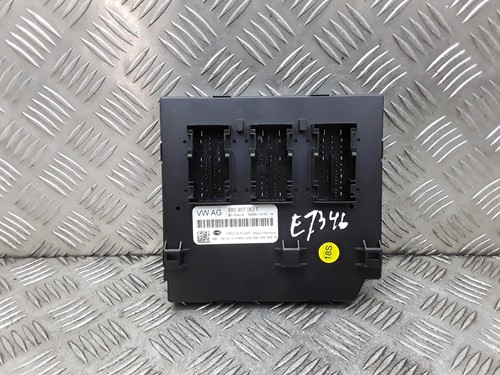 Audi A1 Steuergerät Steuergerät 8X0907063F Bj 2011