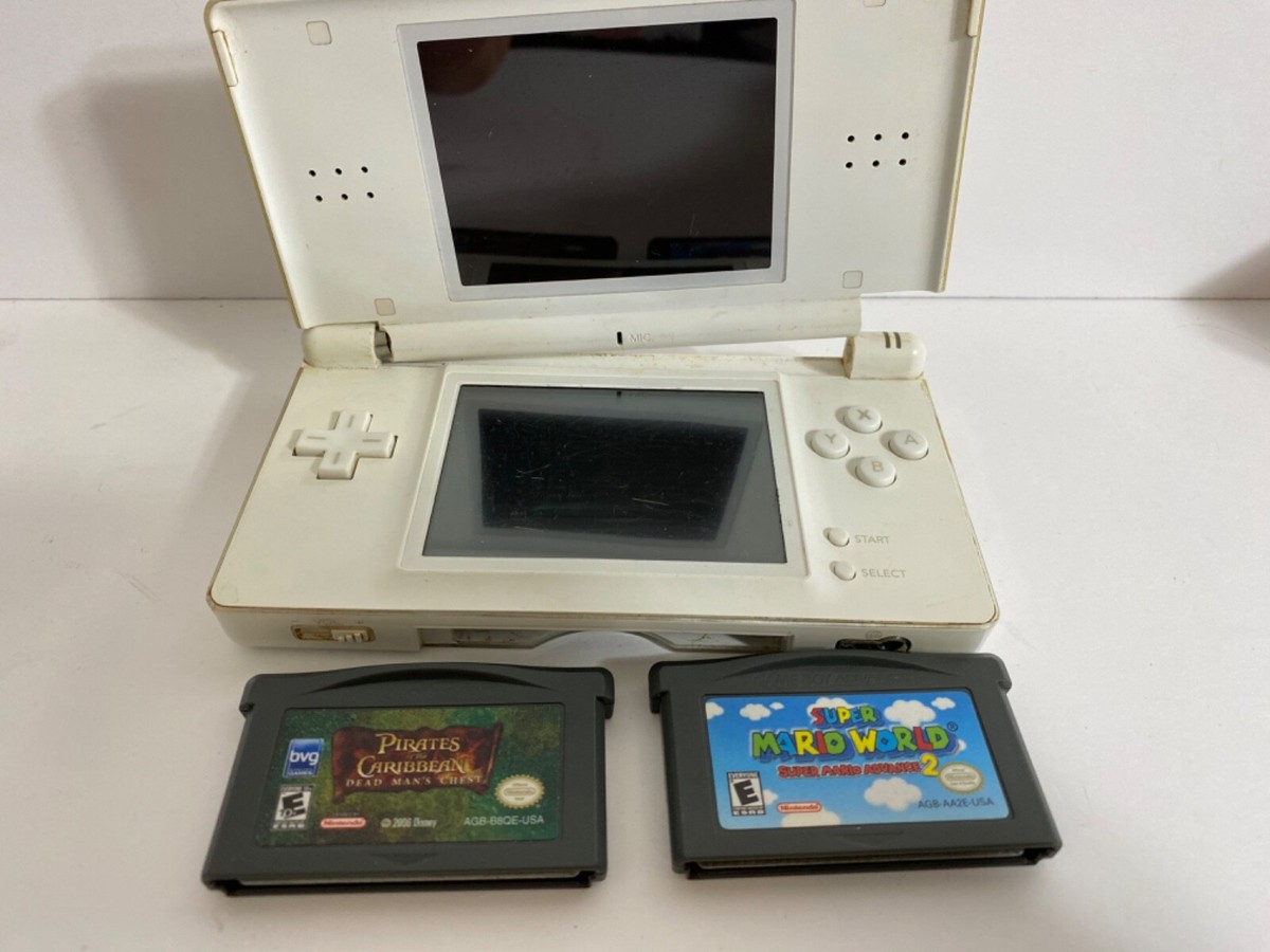 Nintendo DS Lite.White . Used. works but broken where it Nintendo DS Lite.White . Used. works but broken where it
