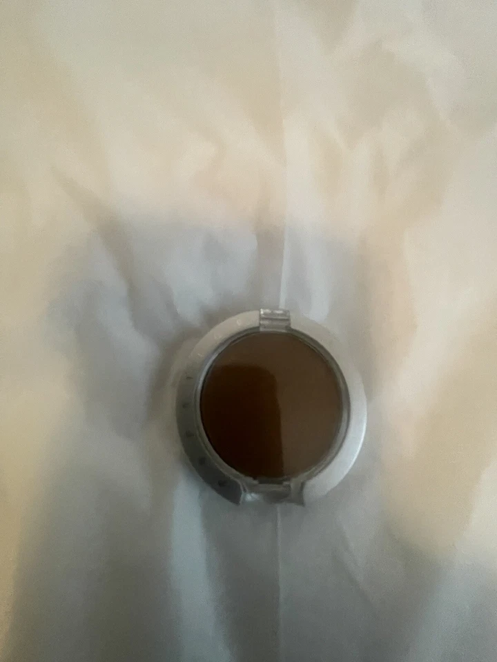 Sombra de ojos Prestige Cosmetics color C-181 colofonia nueva y sellada Foto 2 de 4