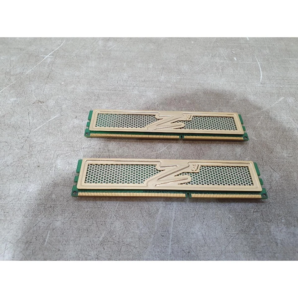 Pair of OCZ OCZ3G1333LV6GK Desktop Memory Module (2 x 2GB) DDR3 RAM 240-Pins - Image 4 of 4