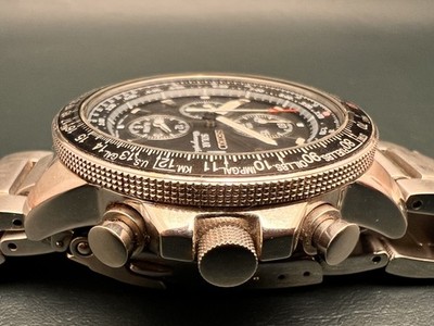 SEIKO腕時計 V172-0A40 Genuine Seiko® 7 Hand Chronograph Quartz Solar Watch Movement V172