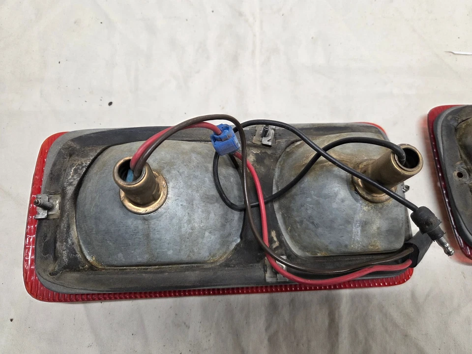 Par de luces traseras para camioneta Dodge 1971-1977 71 72 73 74 75 76 77 serie B OEM Foto 4 de 4