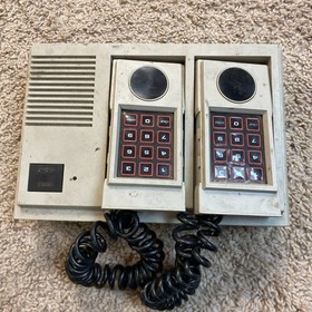 Mattel Intellivision II 5872 Video Game Console System w/ Controllers Untested