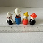 Vintage Fisher Price Little People FIGURE lot of 4