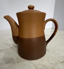 Designpac Teapot Two Toned W/Handle And Non-Drip Spout 7”H