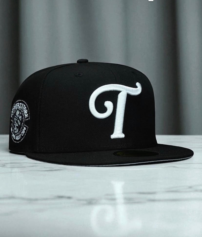 Topperzstore USA - Topperz Family Fitted - Size 7 3/4 VERY RARE