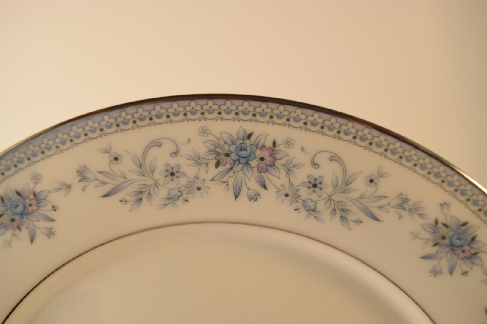 Noritake Blue Hill china 2482 5 piece place setting eBay