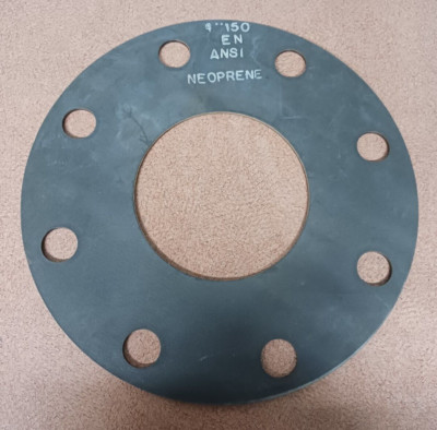 4'' Class 150 Neoprene Full Face Flange Gasket 1/8  Thick, 4.0'' ID, 9.0'' OD