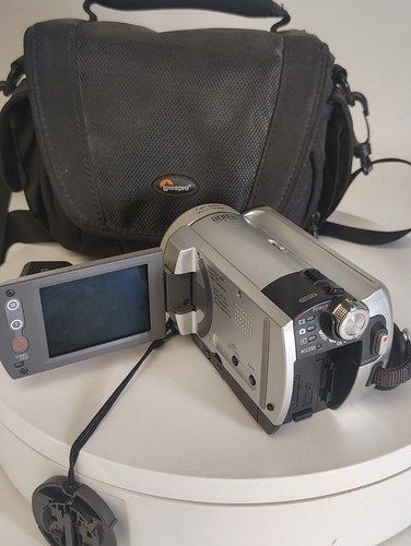 SONY Digital Video Camera Handycam HDD Model DCR-SR40 30GB 800x Zoom 2 Batteries - Picture 4 of 9