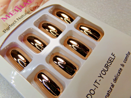 Beautiful Nails Shiny Copper Gold Mirror Chrome glue on or Tabs Medium - Picture 4 of 4