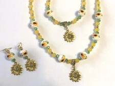 SUNFLOWER Jewelry Set Necklace, Bracelet  Pierced Earrings Beautiful - US Maker